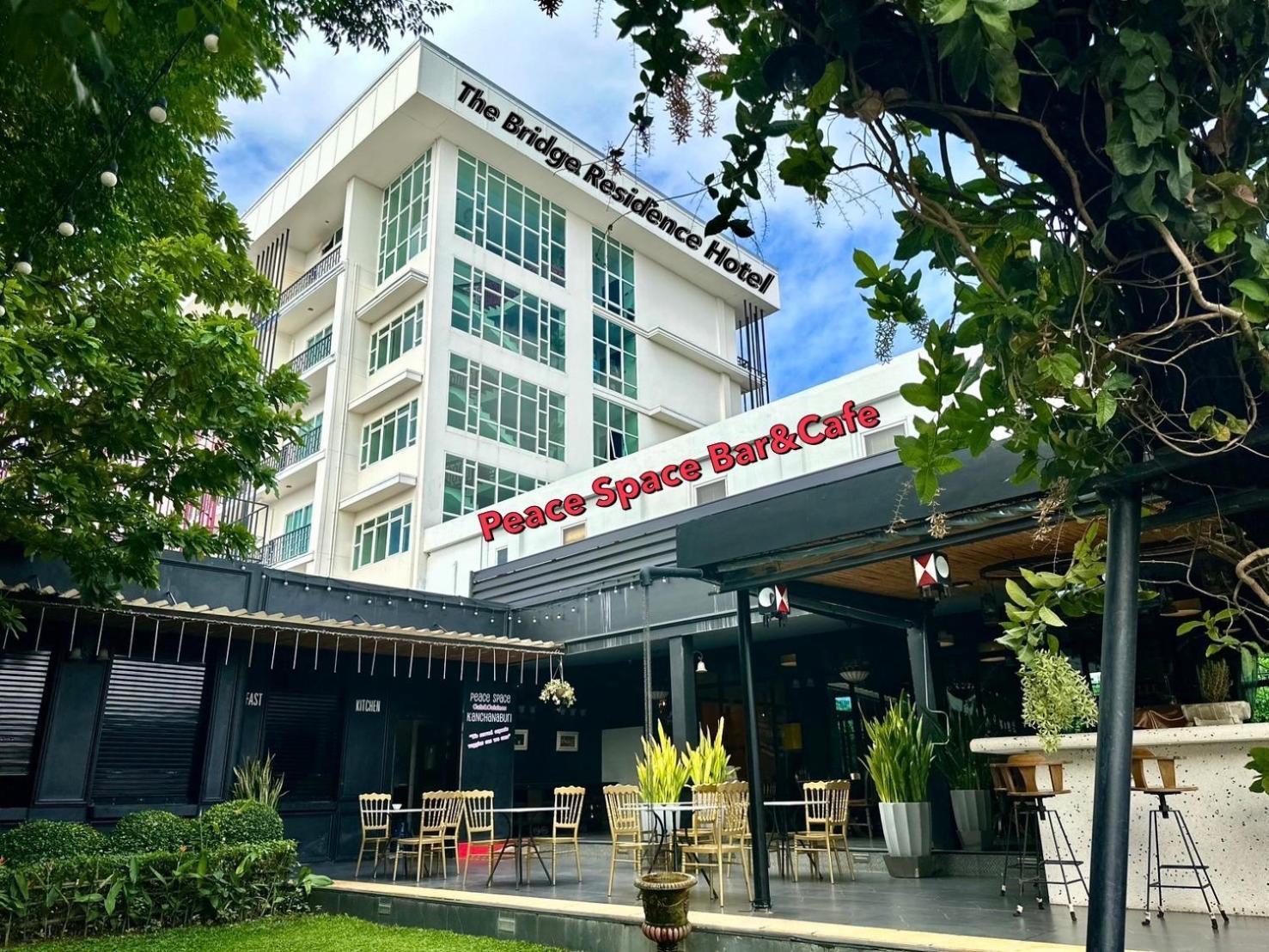 The Bridge Residence Hotel Kanchanaburi Exterior foto